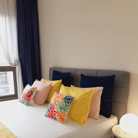 Waterfront Bobiska *